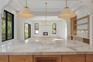 393 Karen Dr, Alpharetta, GA 30009 - Photo 25