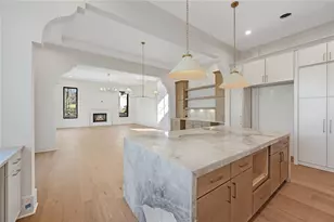 393 Karen Dr, Alpharetta, GA 30009 - Photo 27