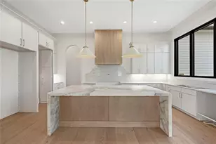 393 Karen Dr, Alpharetta, GA 30009 - Photo 23