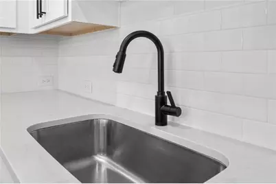 1637 Winpost Lane, Atlanta, GA 30318 - Photo 11