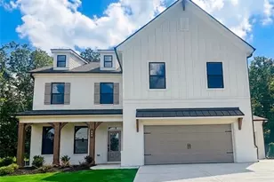 562 Winding Rose Dr, Hoschton, GA 30548 - Photo 1