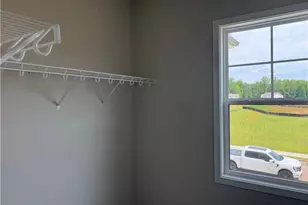 562 Winding Rose Dr, Hoschton, GA 30548 - Photo 23