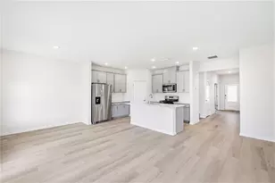 7768 Richmond Trl, Fairburn, GA 30213 - Photo 5