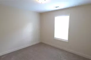 2125 Savannah Dr, Jefferson, GA 30549 - Photo 11