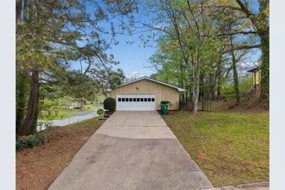 4601 Wendover Drive, Stone Mountain, GA 30083 - Photo 43