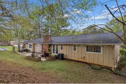 4601 Wendover Drive, Stone Mountain, GA 30083 - Photo 37