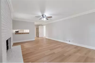 574 Horseshoe Circle SW, Lilburn, GA 30047 - Photo 7