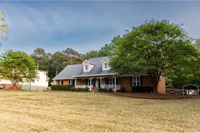 184 Wildflower Drive, Social Circle, GA 30025 - Photo 3