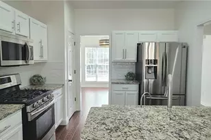 340 Pintail Ct, Suwanee, GA 30024 - Photo 13