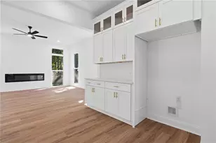 5609 Pleasant Woods Dr, Flowery Branch, GA 30542 - Photo 11