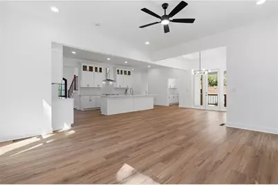 5609 Pleasant Woods Drive, Flowery Branch, GA 30542 - Photo 5