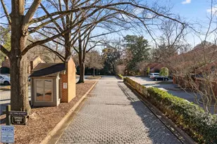 1 Willow Glen NE, Atlanta, GA 30342 - Photo 47