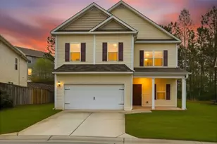 369 Crescent Woode Dr, Dallas, GA 30157 - Photo 1