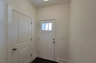 6334 Scudders Dr, Lithonia, GA 30058 - Photo 3