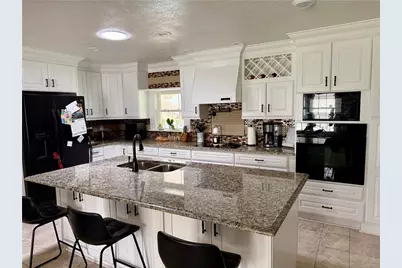 3007 Hidden Drive, Lawrenceville, GA 30044 - Photo 3