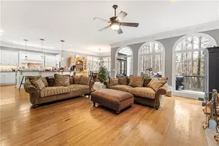 1029 Laurel Grove Ct, Suwanee, GA 30024 - Photo 11