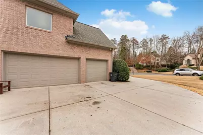 1029 Laurel Grove Court, Suwanee, GA 30024 - Photo 5