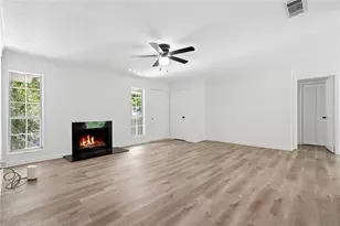 106 Sterling Ct, Alpharetta, GA 30004 - Photo 5