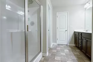 910 Walnut Woods Dr, Braselton, GA 30517 - Photo 17