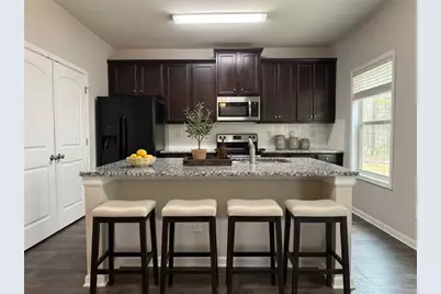 910 Walnut Woods Drive, Braselton, GA 30517 - Photo 5