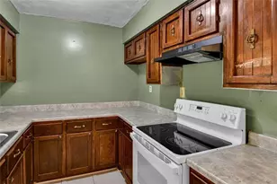 8941 Ashwood Dr, Riverdale, GA 30274 - Photo 9