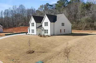 8320 Creekside Overlook Dr, Gainesville, GA 30506 - Photo 3