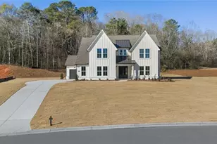 8320 Creekside Overlook Dr, Gainesville, GA 30506 - Photo 3