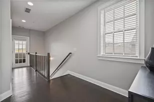 6694 Sterling Dr, Atlanta, GA 30328 - Photo 27