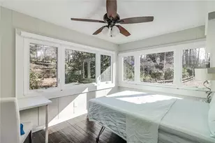 60 Hardeman Rd, Sandy Springs, GA 30342 - Photo 25