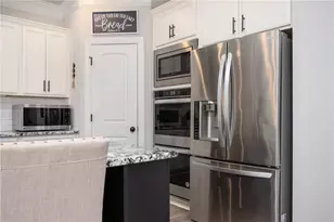 4575 Birch Way, Loganville, GA 30052 - Photo 15