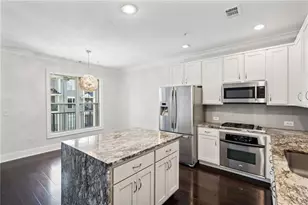 2707 Wander Ln, Alpharetta, GA 30022 - Photo 11