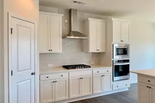 4710 Falls River Dr, Cumming, GA 30028 - Photo 3