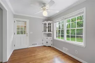 165 Alpine Dr, Roswell, GA 30075 - Photo 11