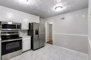 1246 Elgin Way, Riverdale, GA 30296 - Photo 13