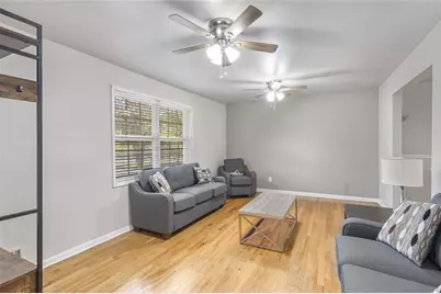 1246 Elgin Way, Riverdale, GA 30296 - Photo 5