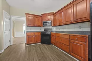 5712 Sullivan Point Dr, Powder Springs, GA 30127 - Photo 7