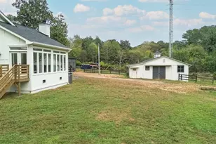 15585 Thompson Rd, Alpharetta, GA 30004 - Photo 45