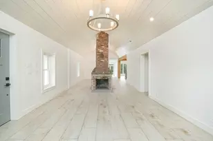 15585 Thompson Rd, Alpharetta, GA 30004 - Photo 7