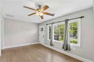 2866 Belvedere Ln, Decatur, GA 30032 - Photo 9