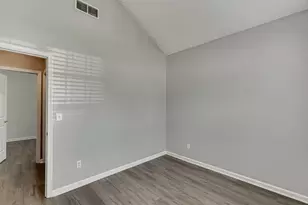 2464 Laurelfield Dr, Grayson, GA 30017 - Photo 5