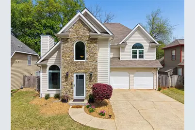 2740 Royal Bluff, Decatur, GA 30030 - Photo 1