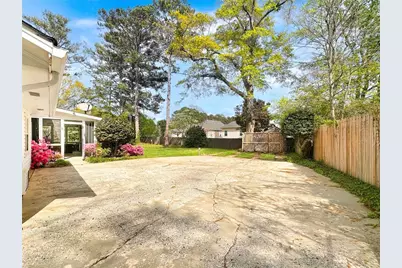 2484 Powers Ferry Drive SE, Marietta, GA 30067 - Photo 57
