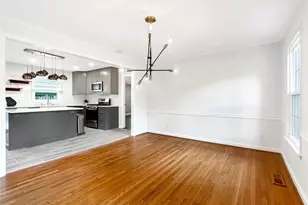 2484 Powers Ferry Dr SE, Marietta, GA 30067 - Photo 3