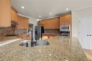 201 Glenrise Ct, Woodstock, GA 30188 - Photo 11