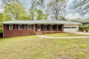 527 Rimrock Trail, Stone Mountain, GA 30083 - Photo 1