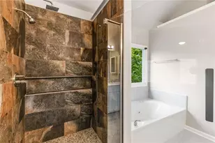 2099 Adams Dr NW, Atlanta, GA 30318 - Photo 13