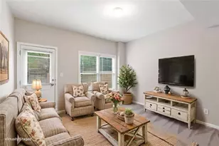 2099 Adams Dr NW, Atlanta, GA 30318 - Photo 23