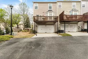 3774 Lake Point Blvd, Suwanee, GA 30024 - Photo 31