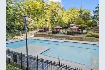 799 Hammond Drive, Atlanta, GA 30328 - Photo 17