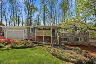 4304 Lindsey Way NE, Roswell, GA 30075 - Photo 1